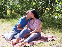 19yo Pleasant Sex At The Woods Has Never Been More Fun As Viki And Her Hubby Delights